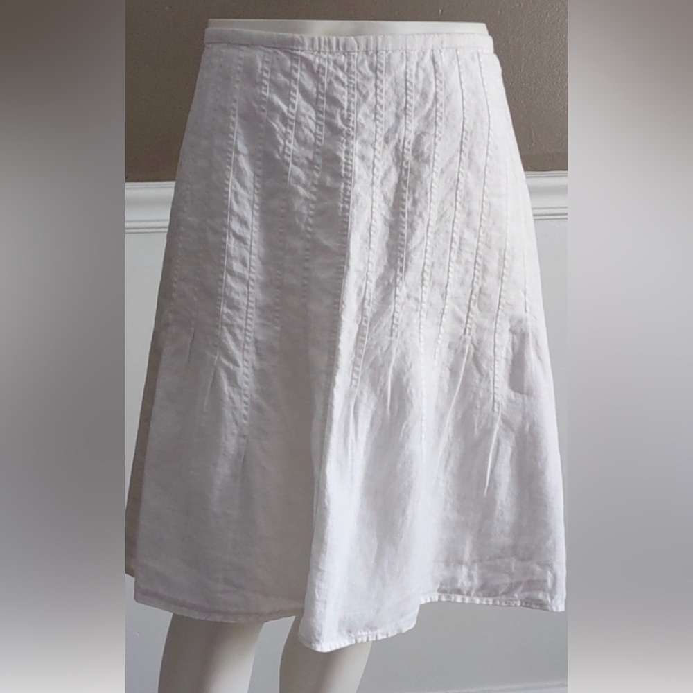 Ann Taylor LOFT white midi skirt size 8
